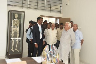 R V Deshpande checking the facilities of College